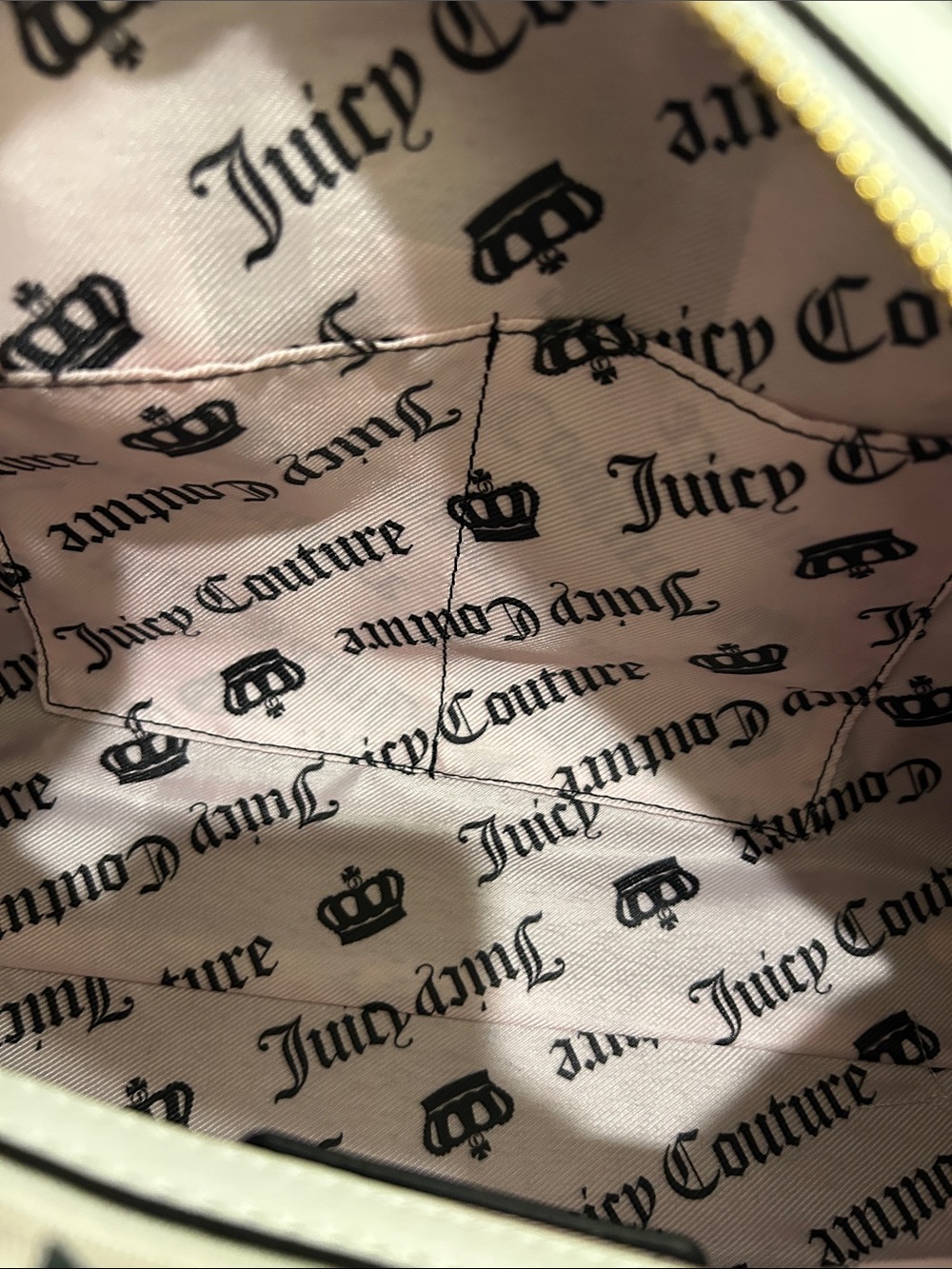 Juicy Couture Exclusive (NWT) Sweet N Juicy "Apple" Satchel - Picture 13 of 14